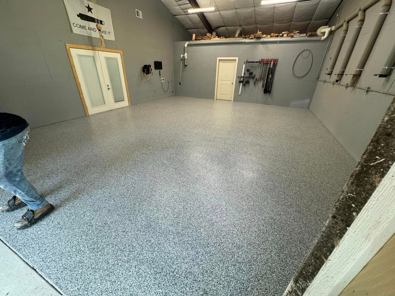 Coated floor